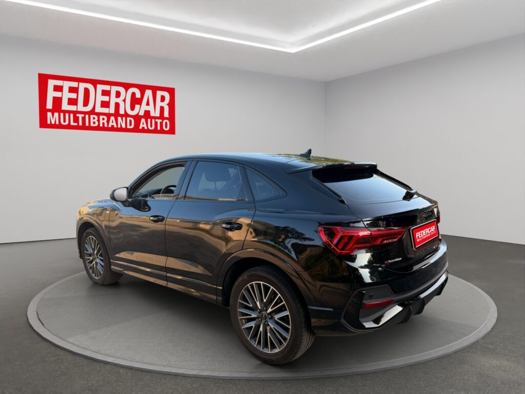 AUDI Q3 SPB 45 TFSI e S tronic S line edition
