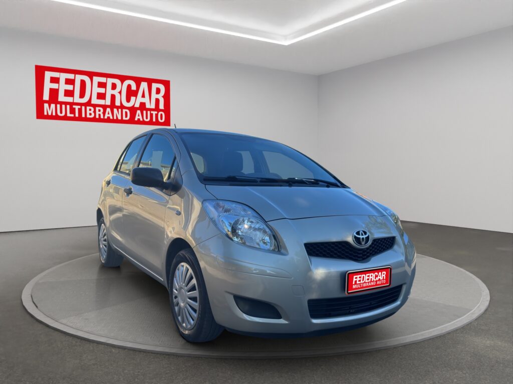 TOYOTA Yaris 1.0 5 porte Now Eco