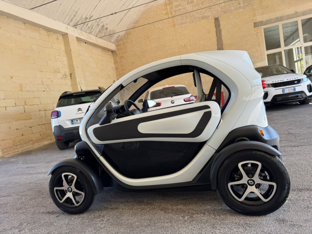 RENAULT TWIZY ELETTRICA