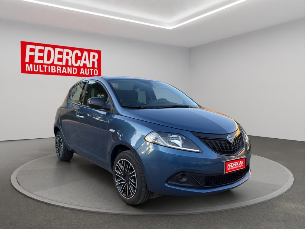 LANCIA Ypsilon 1.0 FireFly 5 porte S&S Hybrid Silver