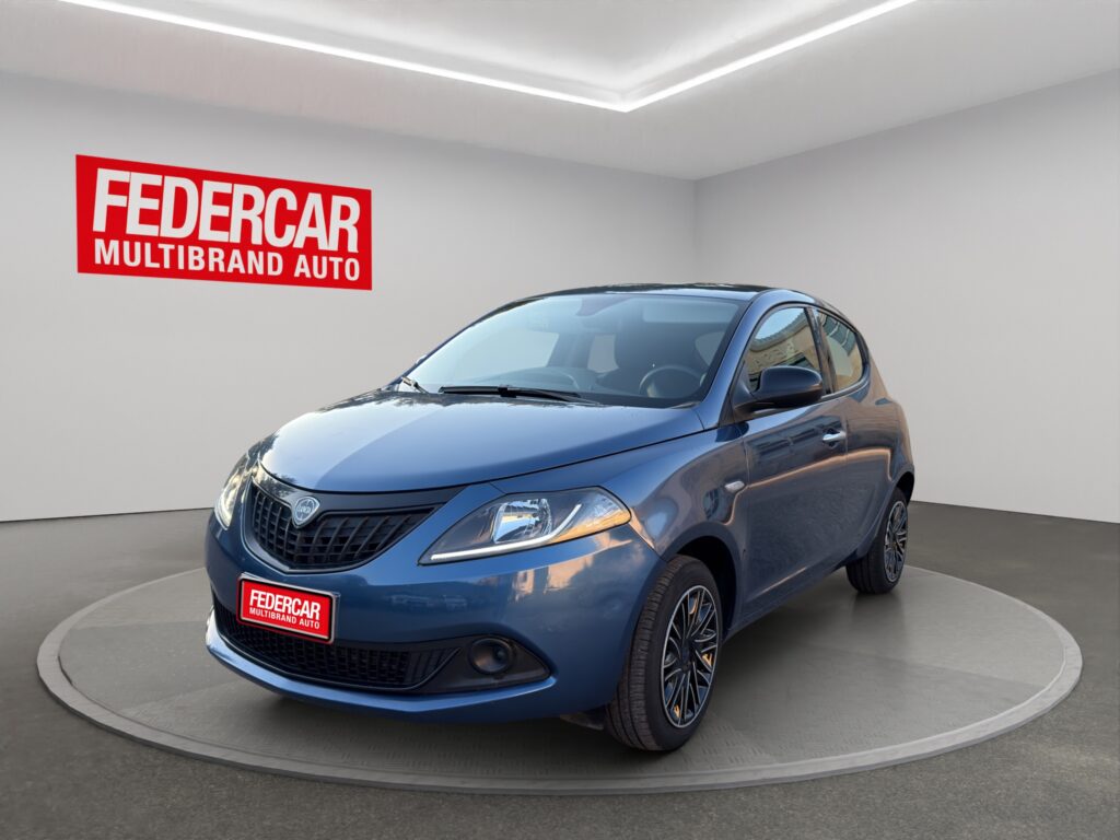 LANCIA Ypsilon 1.0 FireFly 5 porte S&S Hybrid Silver