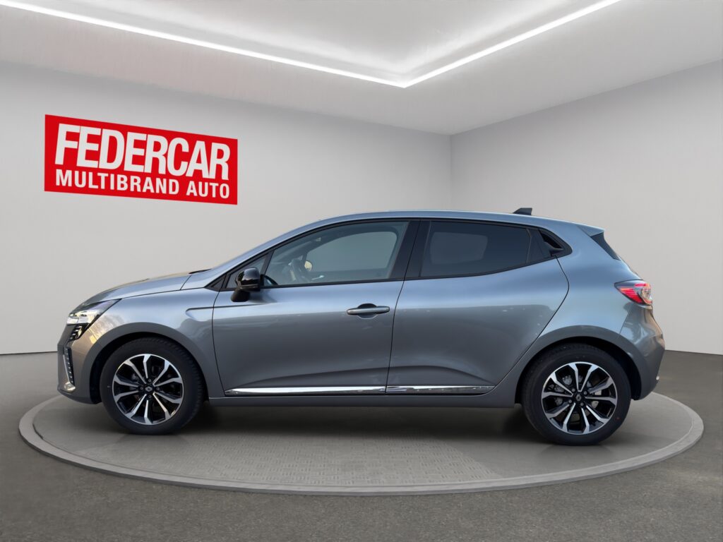 RENAULT Clio TCe 90 CV 5 porte Techno