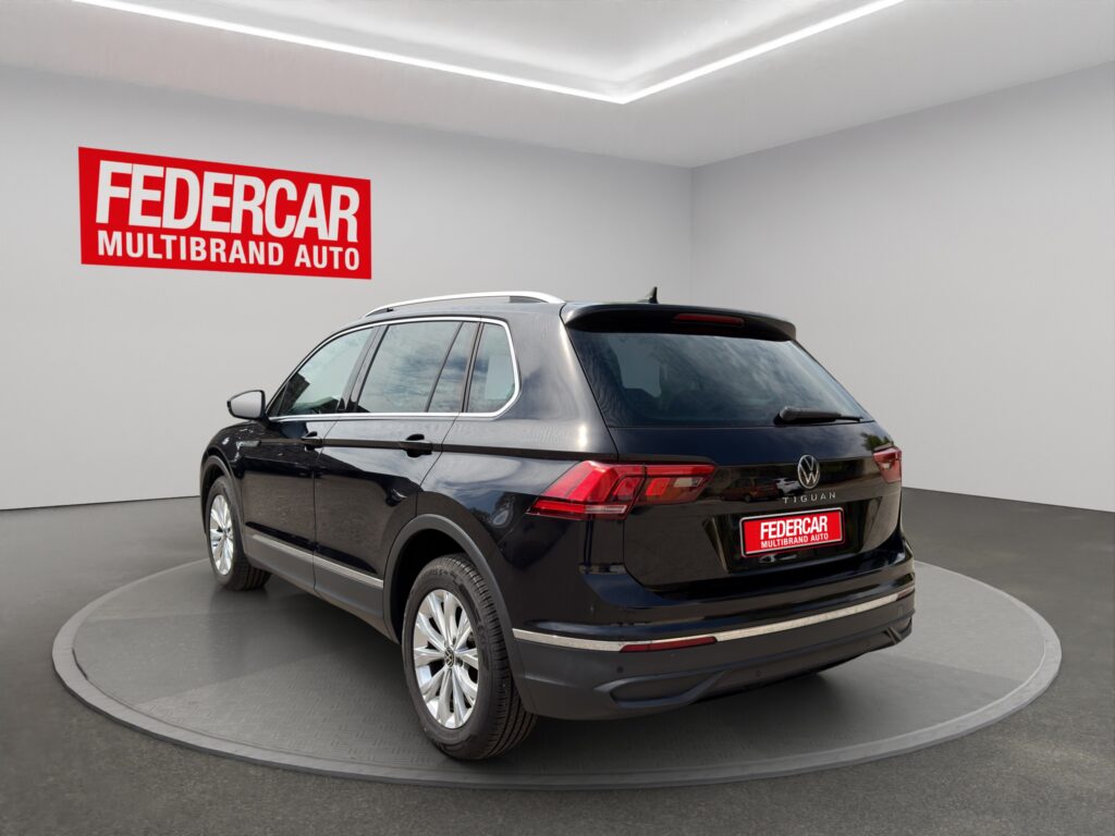 VOLKSWAGEN Tiguan 2.0 TDI 150 CV SCR DSG Life
