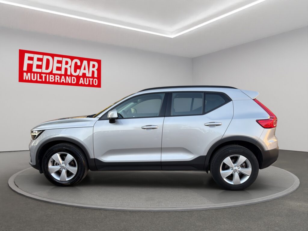 VOLVO XC40 T2 Essential