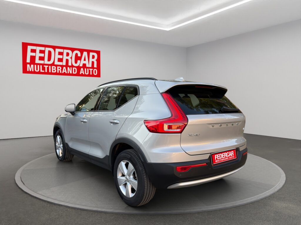 VOLVO XC40 T2 Essential