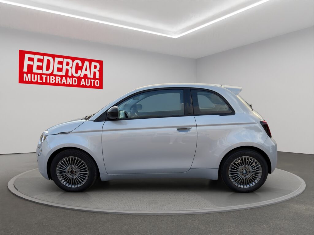 FIAT 500 Berlina Hybrid Icon
