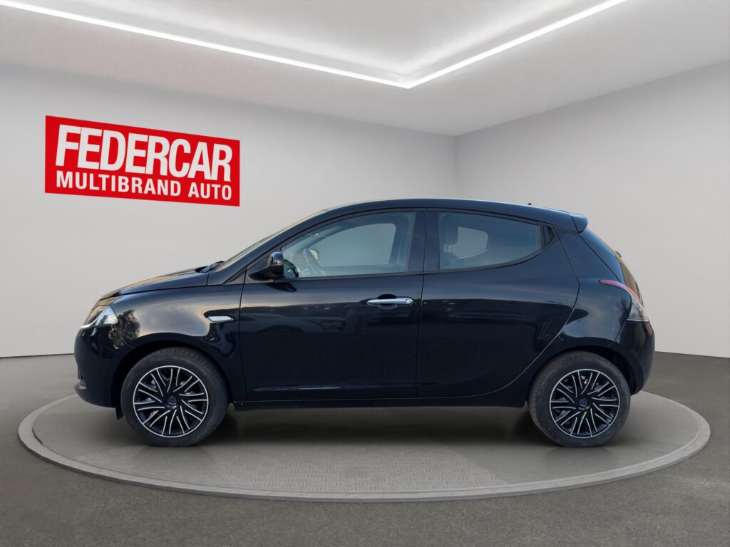 LANCIA Ypsilon 1.0 FireFly 5 porte S&S Hybrid Gold
